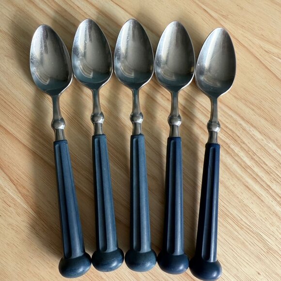 5 Oxford Hall Teaspoons Blue Handles 7-1/4" Vintage Retro Flatware Durable - Picture 1 of 10